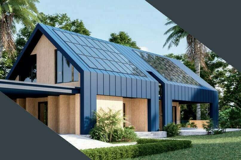 Panneaux solaire sur toit d'une maison